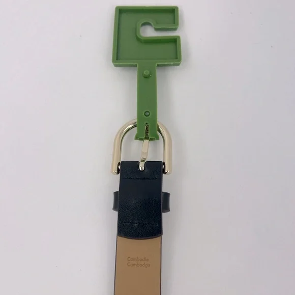 KATE SPADE WALLET BELTED PURSE FANNY PACK LEATHER SIZE SMALL/MEDIUM, BLACK COLOR - Picture 8 of 13